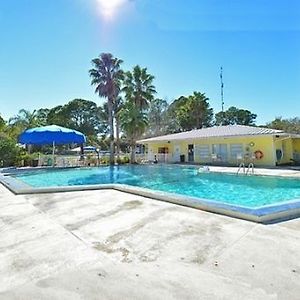 Crystal Isles Rv Resort